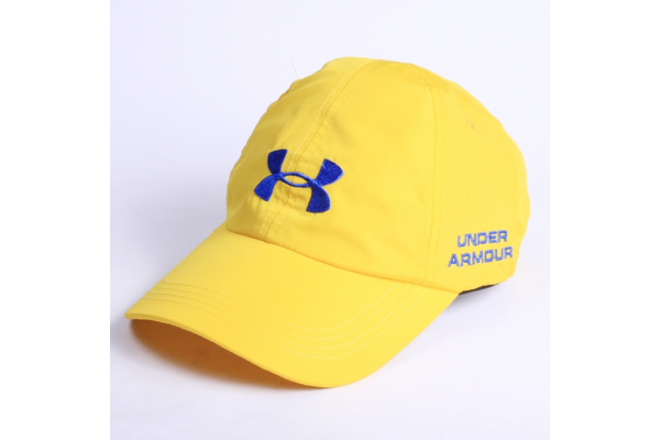 NÓN Under Armour